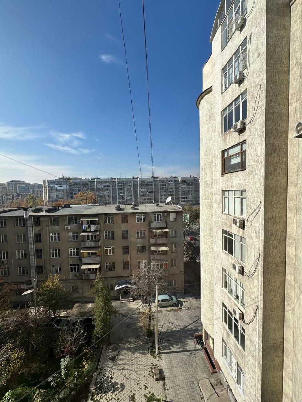 1-Room Apart. 21 On Usenbaeva 52 Near Eurasia Shopping Center Bisjkek Buitenkant foto