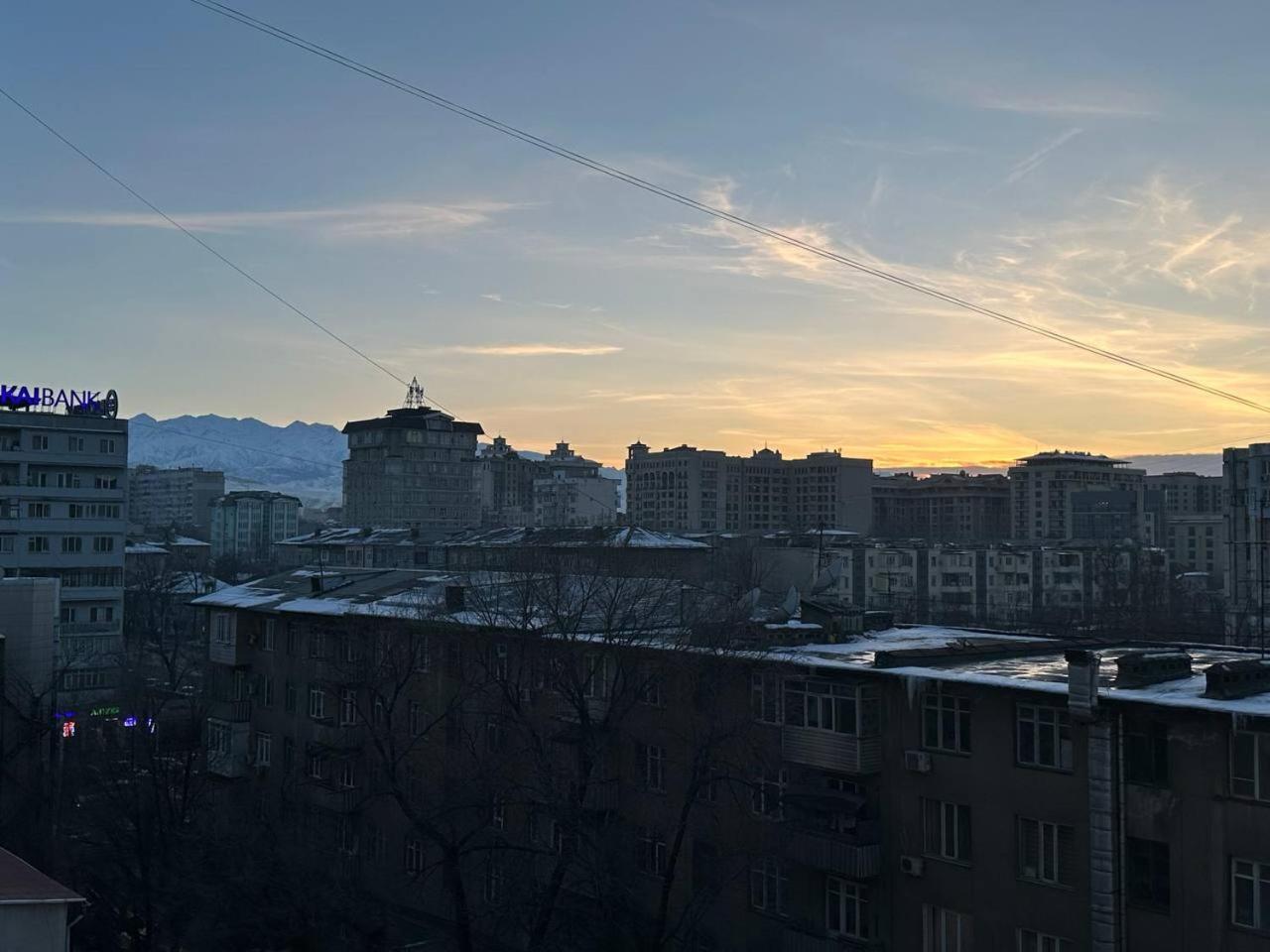 1-Room Apart. 21 On Usenbaeva 52 Near Eurasia Shopping Center Bisjkek Buitenkant foto